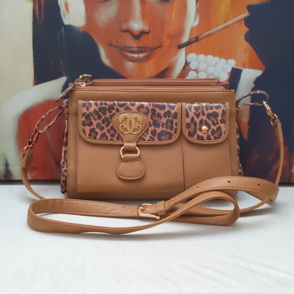 Sharif Crosby Tan With Leopard Print And Trim - image 1